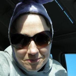 Meet your Posher, Laurie